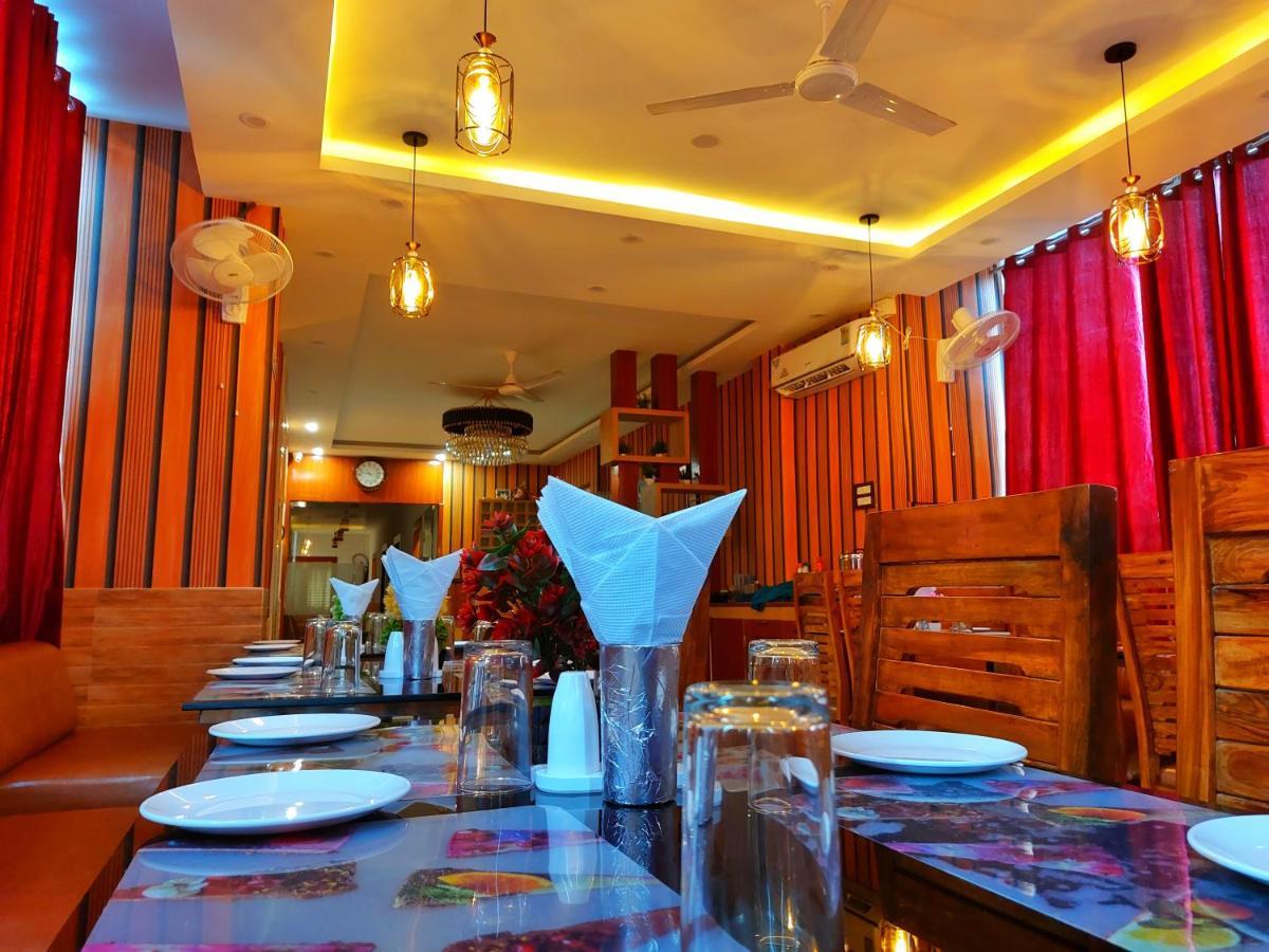Hotel Sunshine & Restaurant Purnia Buitenkant foto